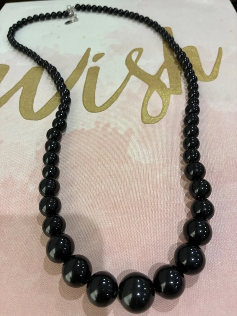 Claire's Black Graduated Bead Necklace